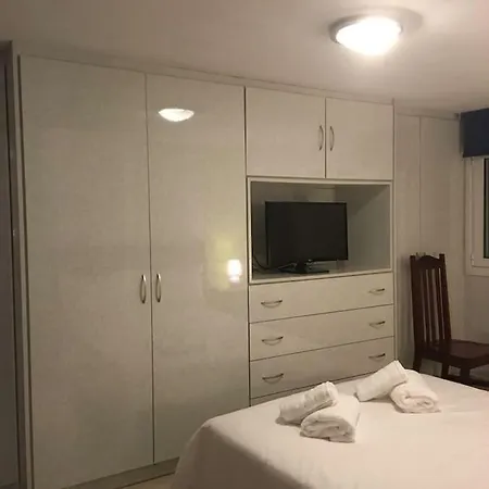 Vakantiehuis Contemporary With Bbq In North Evia *