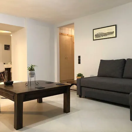 Vakantiehuis Contemporary With Bbq In North Evia Neochori (Istiaia-Aidipsos)